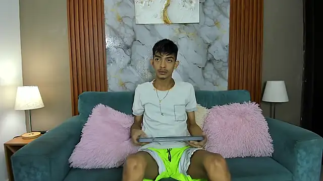 KITTY BOSH online show from 03.29.26