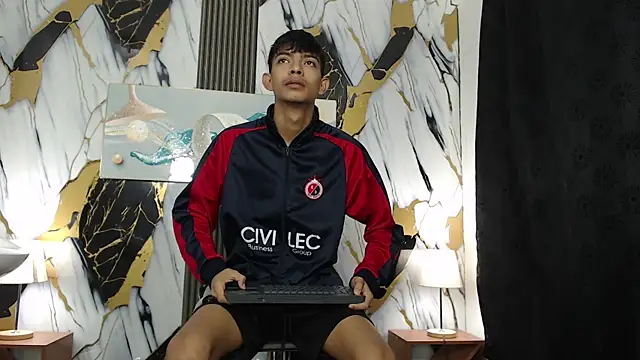 KITTY BOSH online show from 04.06.26