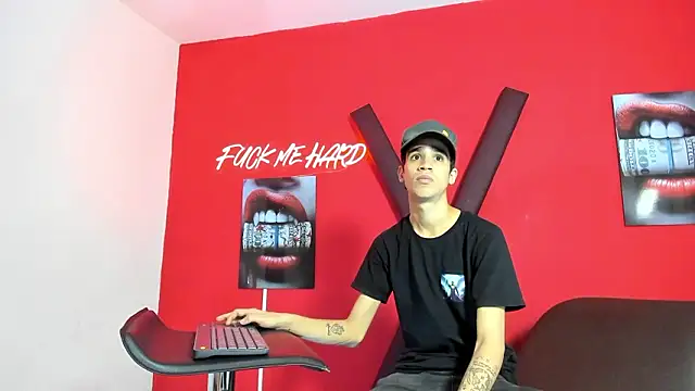 GREEN BOYS online show from 03.11.26