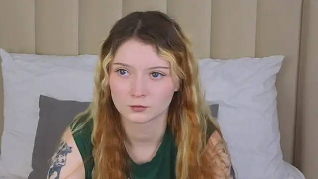 AlyssFrost online show from 06.12.26
