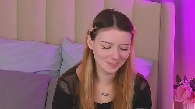 AlyssFrost online show from 06.30.26