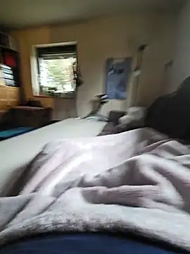 Snapshot of Gris-shadow chatting on 02.14.26 Gris-shadow online show from 02.14.26