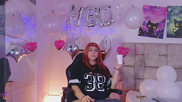 MiiaBlumm  online show from 03.10.26