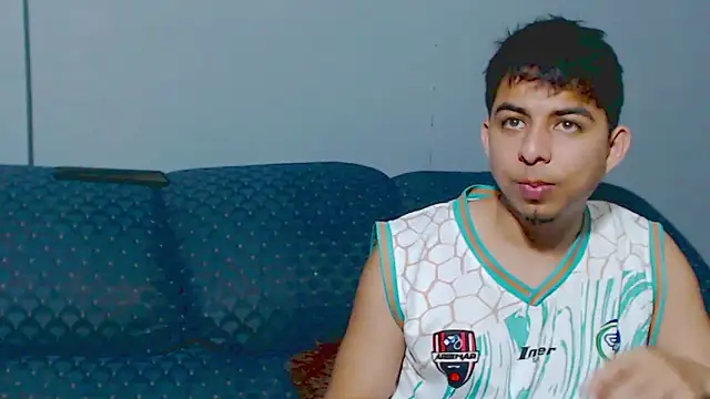 Snapshot of polloCol4U chatting on 03.07.26 polloCol4U online show from 03.07.26