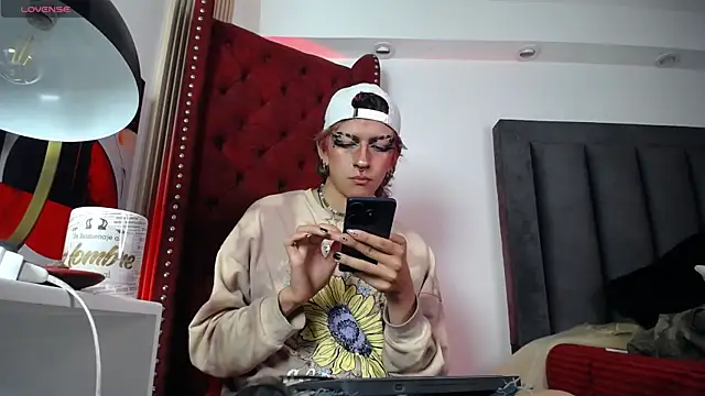 Snapshot of Cain_Dantalion chatting on 04.14.26 Cain Dantalion online show from 04.14.26