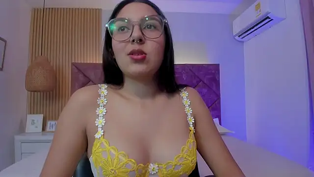 Miss Lexy  online show from 03.18.26