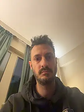 livegreek online show from 04.04.26