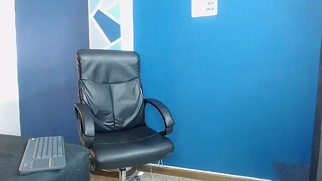 goodgirlxxl online show from 02.25.26