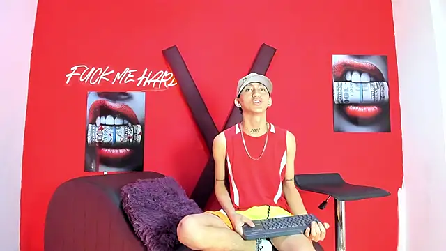 Snapshot of BOYS_PLAY chatting on 02.21.26 BOYS PLAY online show from 02.21.26