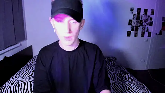 Snapshot of vence_dor chatting on 02.18.26 vence dor online show from 02.18.26