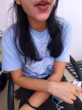 Snapshot of tanzum_khan3202 chatting on 04.02.26 tanzum khan3202 online show from 04.02.26