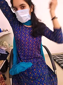 Snapshot of tanzum_khan3202 chatting on 04.03.26 tanzum khan3202 online show from 04.03.26