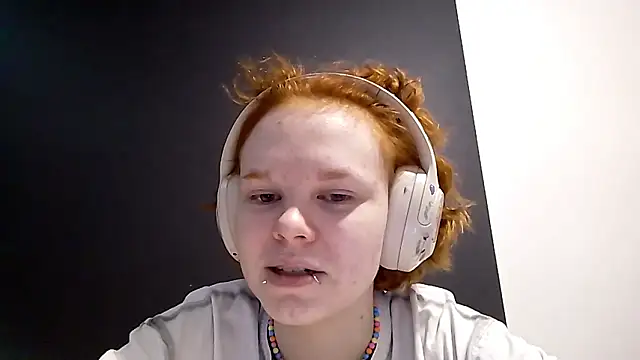 CurlaPettyBom online show from 02.20.26