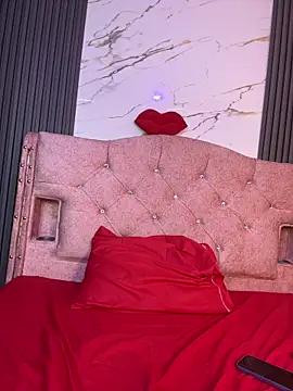 Aylin fire online show from 02.28.26