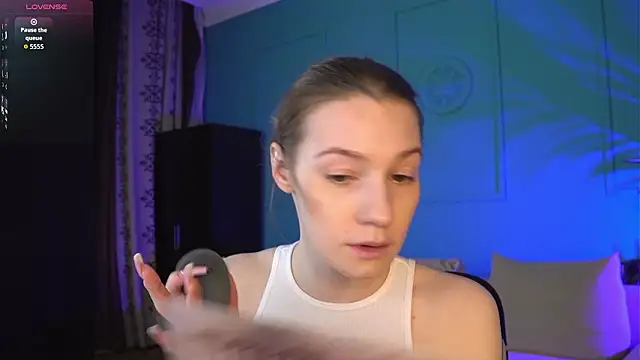 Vanessa  Lui online show from 02.26.26