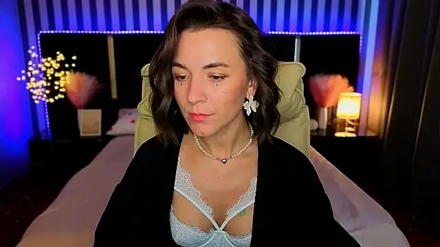 GracefulMichelle online show from 04.12.26