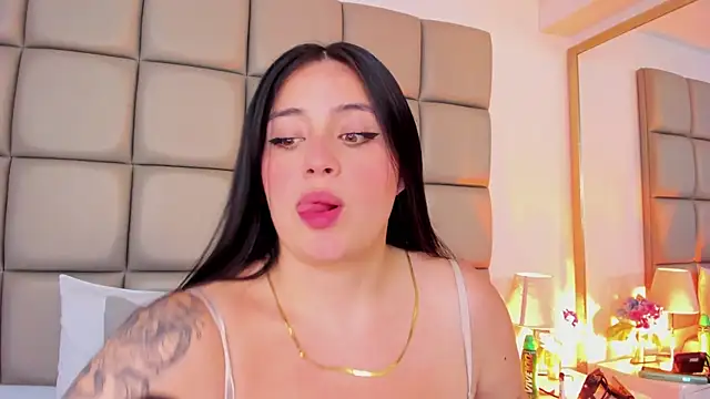 Snapshot of annybentleii chatting on 02.26.26 annybentleii online show from 02.26.26