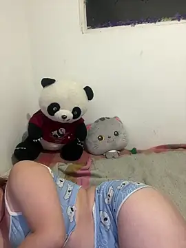 Snapshot of Caro_candy chatting on 02.16.26 Caro candy online show from 02.16.26