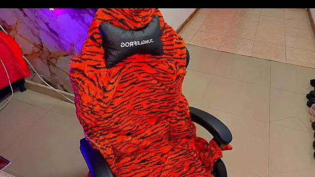 nova kitttyy online show from 02.28.26