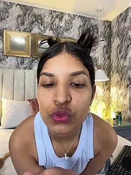 AnnaLoren  online show from 03.25.26