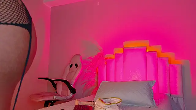 Sheinny brown1 online show from 02.23.26