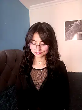 Lili  Clan online show from 04.29.26