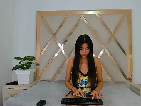 Carlotaasm online show from 03.08.26
