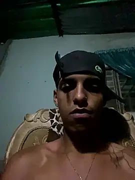 Alee 2005 online show from 03.28.26