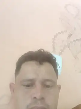 Snapshot of euchapo99 chatting on 02.17.26 euchapo99 online show from 02.17.26