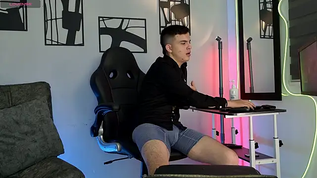 nico pelusa online show from 03.27.26