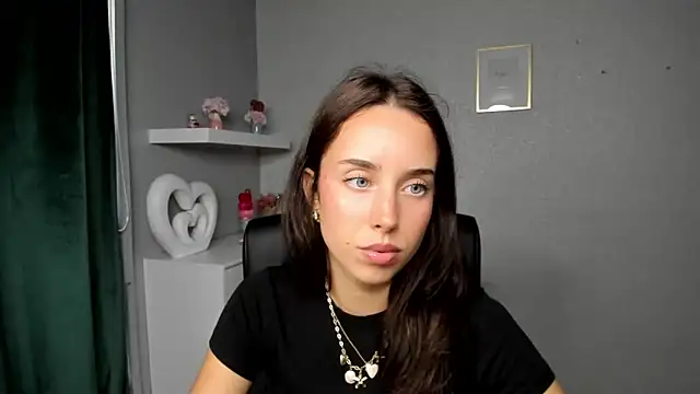 AdeleSolo online show from 06.23.26