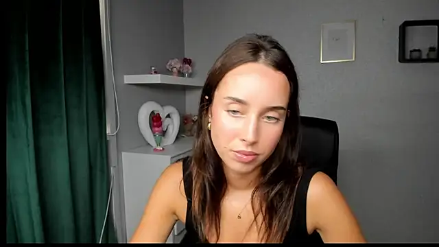 AdeleSolo online show from 07.12.26