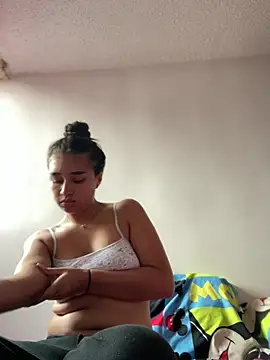 I Samanthaa online show from 03.26.26