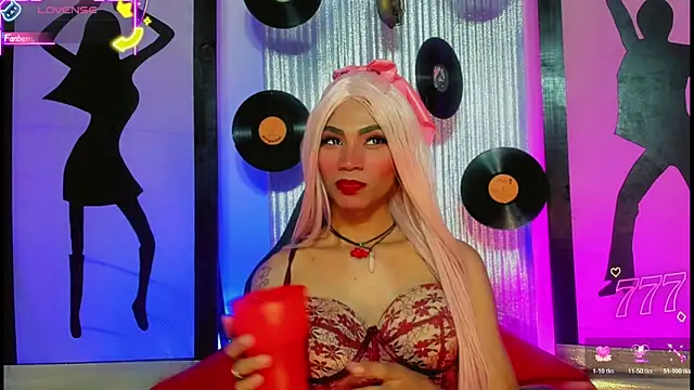 suzume Mendez online show from 06.06.26