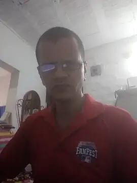 Snapshot of Roque-74 chatting on 02.19.26 Roque-74 online show from 02.19.26