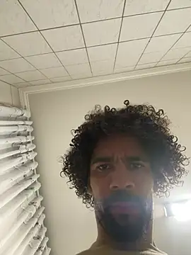 Snapshot of Yourman18c chatting on 07.26.26 Yourman18c online show from 07.26.26