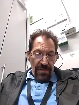 Snapshot of Costy601 chatting on 04.22.26 Costy601 online show from 04.22.26