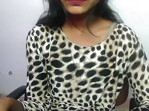 Hotsurbhi online show from 04.13.26