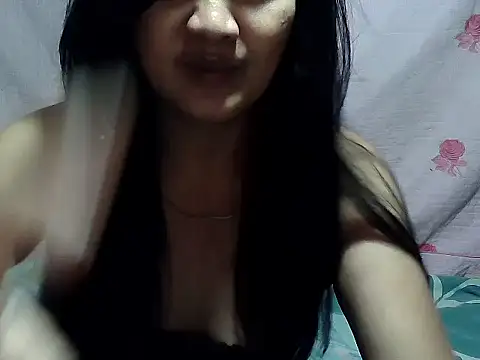 Snapshot of Sh1nbae22 chatting on 05.10.26 Sh1nbae22 online show from 05.10.26