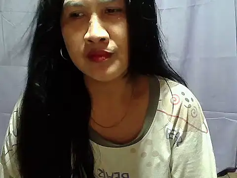 Snapshot of Sh1nbae22 chatting on 05.26.26 Sh1nbae22 online show from 05.26.26