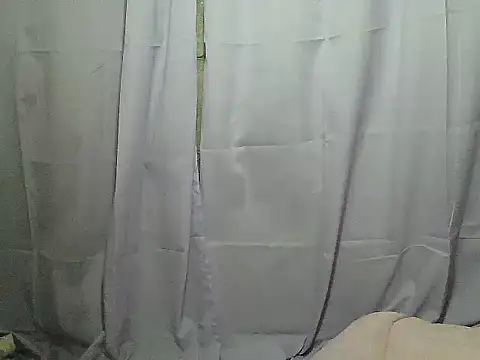 Snapshot of Sh1nbae22 chatting on 05.28.26 Sh1nbae22 online show from 05.28.26