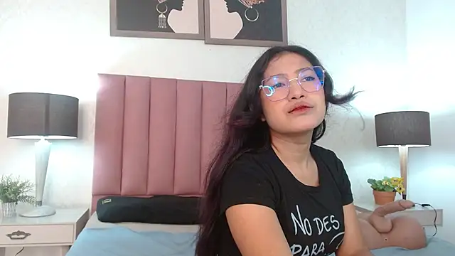 SweetMilie gh online show from 04.17.26