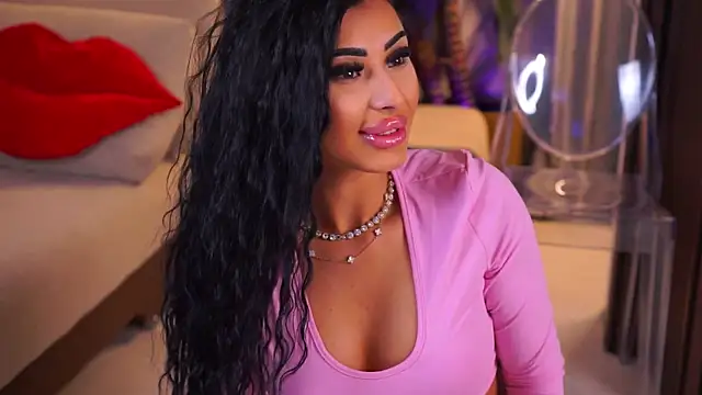 Snapshot of YanaSultana chatting on 03.31.26 YanaSultana online show from 03.31.26