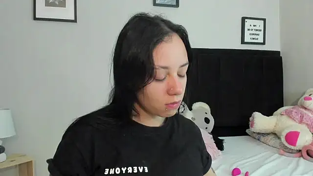 Snapshot of sabbrand0111 chatting on 04.12.26 sabbrand0111 online show from 04.12.26