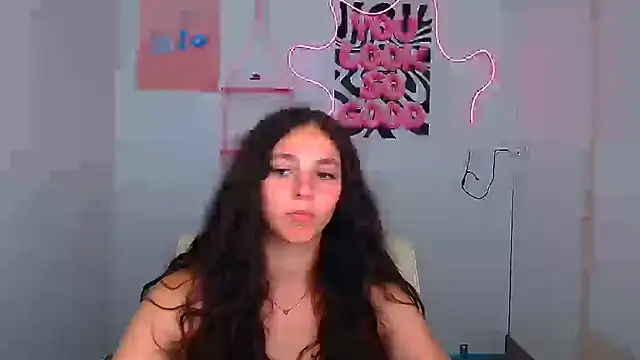 Snapshot of KissMeJulia chatting on 08.05.26 KissMeJulia online show from 08.05.26