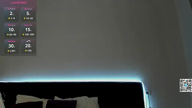 Snapshot of Adele_Lanea chatting on 07.27.26 Adele Lanea online show from 07.27.26