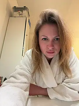 Frenchgirl45 online show from 02.28.26