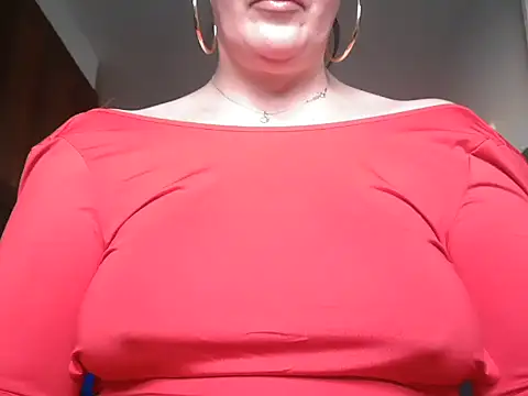 Snapshot of elishaxj69 chatting on 02.21.26 elishaxj69 online show from 02.21.26