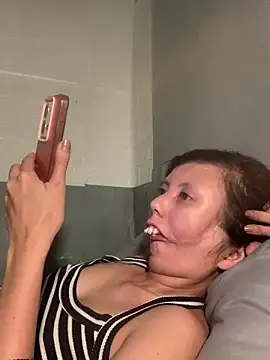 lady moon09 online show from 04.16.26