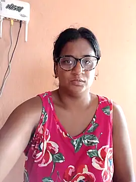 indianstrawberrylips4u online show from 03.06.26